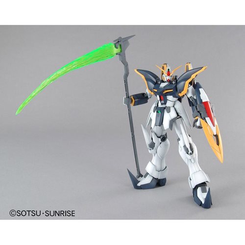Mobile Suit Gundam Wing: Endless Waltz Gundam Deathscythe EW Master Grade 1:100 Scale Model Kit