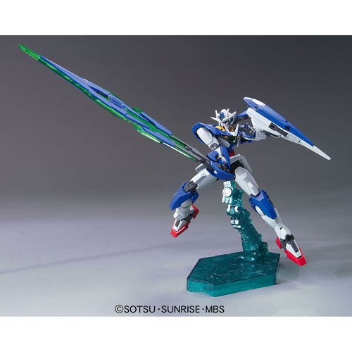 Mobile Suit Gundam 00 00 Qan[T] High Grade 1:144 Scale Model Kit